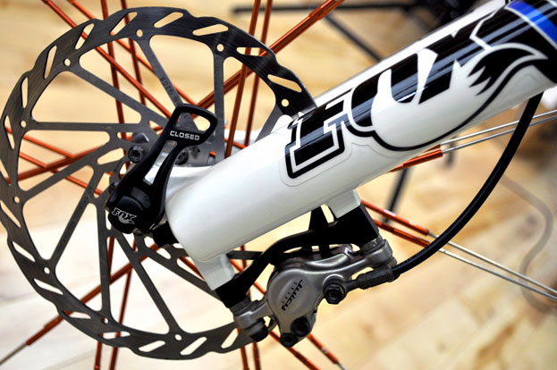 2011_santacruz_chameleon_front_brake 2011_santacruz_chameleon_front_brake