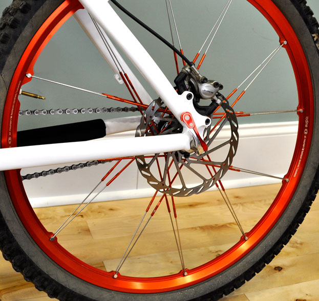 2011_santacruz_chameleon_rear_wheel 2011_santacruz_chameleon_rear_wheel
