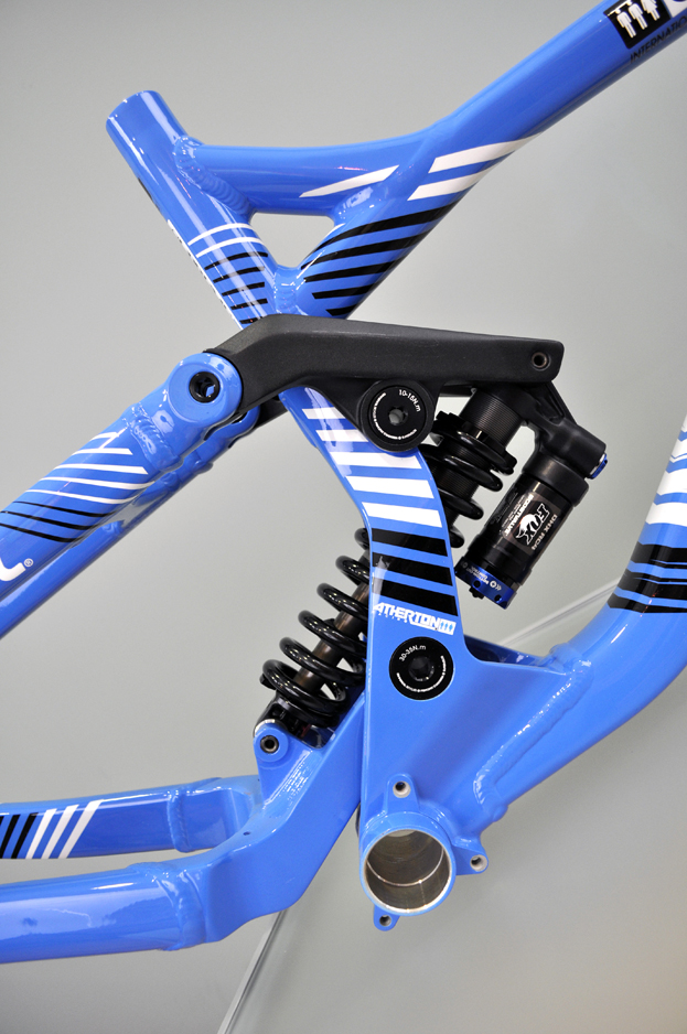 commencal_frame_06