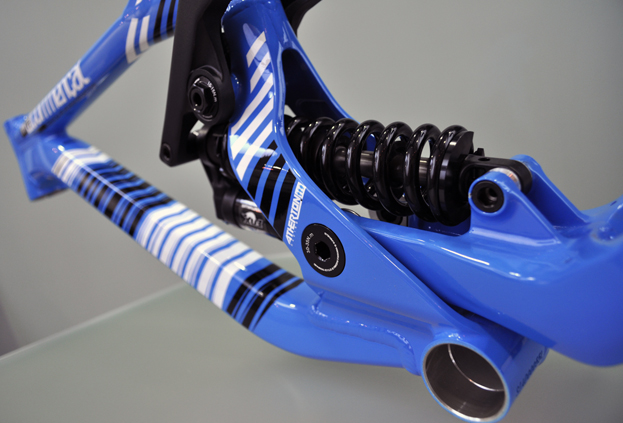 commencal_frame_11