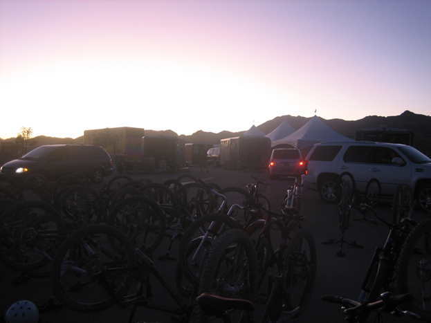 As the sun sets in Nevada, we see the bike companies all breaking down set ups.